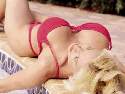bikini070.jpg 47,578 bytes